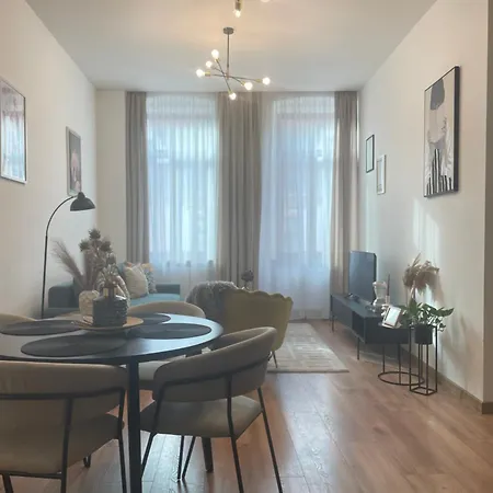 Lejlighed Atlas In The Historical Center Of With Free Private Parking Košice